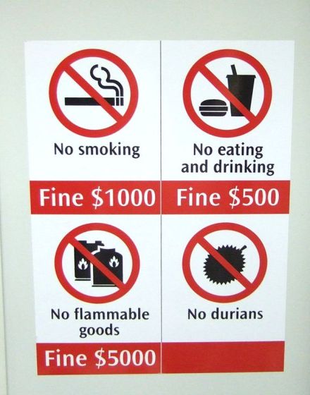 640px-Singapore_MRT_Fines